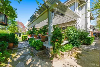 377 Troon Drive, Napa, CA 94558 - Photo 43