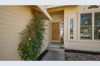 778 Oak Brook Drive, Vacaville, CA 95687 - Photo 5