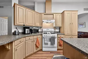 75 Bluejay Dr, Santa Rosa, CA 95409 - Photo 13