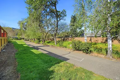 146 White Oak Drive, Santa Rosa, CA 95409 - Photo 23