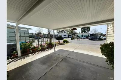 211 Regency Court, Santa Rosa, CA 95401 - Photo 41