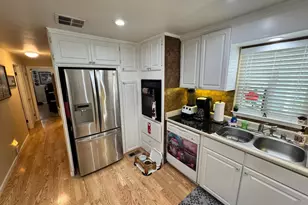 211 Regency Ct, Santa Rosa, CA 95401 - Photo 5