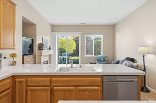 1439 Birdie Dr, Windsor, CA 95492 - Photo 17