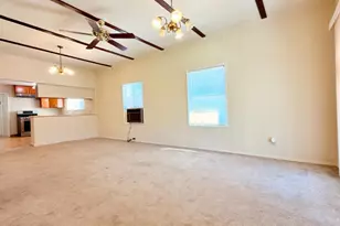 544 B St, Hollister, CA 95023 - Photo 9