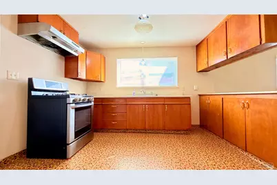 544 B Street, Hollister, CA 95023 - Photo 21