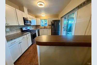 1124 Shetler Avenue, Napa, CA 94559 - Photo 7