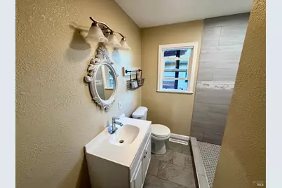 1124 Shetler Avenue, Napa, CA 94559 - Photo 9