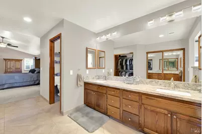 590 Laramie Way, Vacaville, CA 95688 - Photo 57