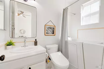 7780 Clifden Court, Dublin, CA 94568 - Photo 25