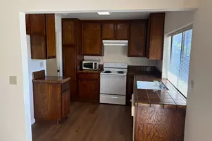 128 W Seaview Dr, Benicia, CA 94510 - Photo 9