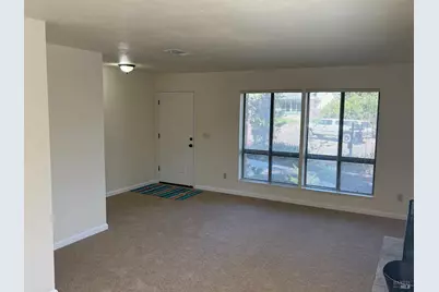 128 W Seaview Drive, Benicia, CA 94510 - Photo 5