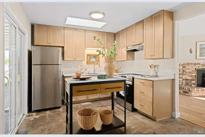 1521 Ditty Avenue, Santa Rosa, CA 95403 - Photo 15