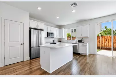 153 Frontier Street, American Canyon, CA 94503 - Photo 7