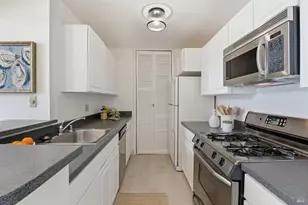 186 Larkspur Plaza Dr, Larkspur, CA 94939 - Photo 5