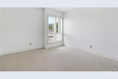 186 Larkspur Plaza Drive, Larkspur, CA 94939 - Photo 17