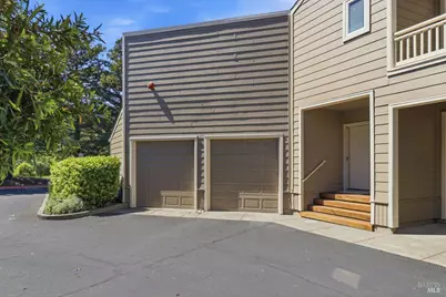 111 Parkview Circle, Corte Madera, CA 94925 - Photo 37