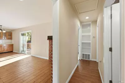 4305 Petaluma Hill Road, Santa Rosa, CA 95404 - Photo 15