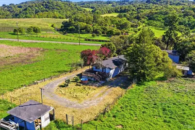 4305 Petaluma Hill Road, Santa Rosa, CA 95404 - Photo 77