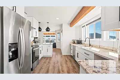 715 Pearl Court, Glenhaven, CA 95443 - Photo 7