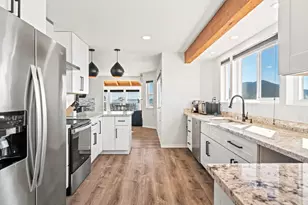 715 Pearl Ct, Glenhaven, CA 95443 - Photo 7