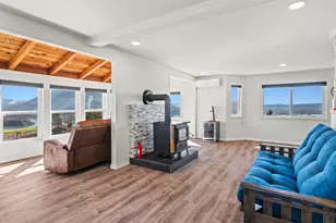 715 Pearl Ct, Glenhaven, CA 95443 - Photo 13