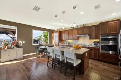 7111 Stonebrooke Drive, Vallejo, CA 94591 - Photo 5