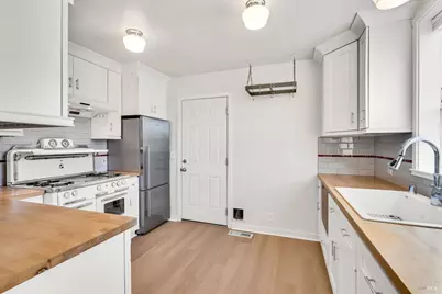 417 Moorland Street, Vallejo, CA 94589 - Photo 13