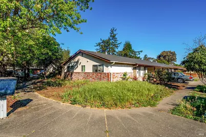 2559 Northcoast Street, Santa Rosa, CA 95403 - Photo 1