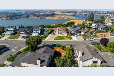 377 Duperu Drive, Crockett, CA 94525 - Photo 67