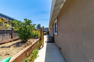377 Duperu Dr, Crockett, CA 94525 - Photo 61