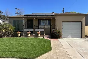 880 Beechwood Ave, Vallejo, CA 94591 - Photo 1