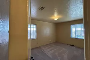 880 Beechwood Ave, Vallejo, CA 94591 - Photo 9