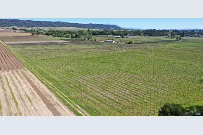 4304 Dry Creek Road, Healdsburg, CA 95448 - Photo 33