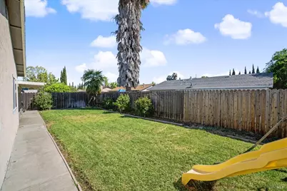 1131 Bedford Way, Vacaville, CA 95687 - Photo 43