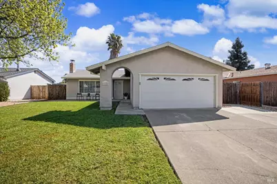 1131 Bedford Way, Vacaville, CA 95687 - Photo 3