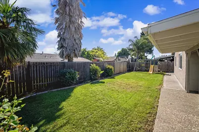 1131 Bedford Way, Vacaville, CA 95687 - Photo 49