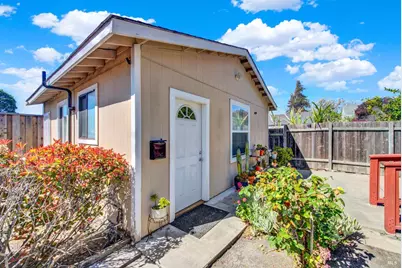 527 McLaughlin Street, Richmond, CA 94805 - Photo 43