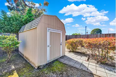 527 McLaughlin Street, Richmond, CA 94805 - Photo 37