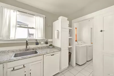 527 McLaughlin Street, Richmond, CA 94805 - Photo 17