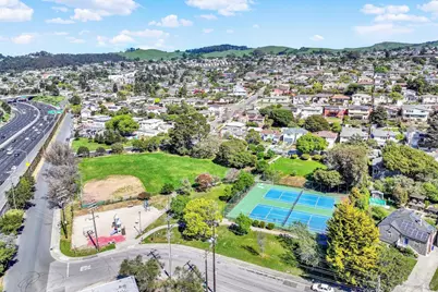 527 McLaughlin Street, Richmond, CA 94805 - Photo 57