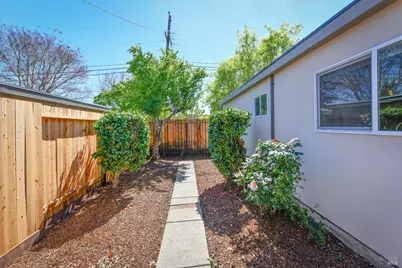 1600 Carol Drive, Napa, CA 94558 - Photo 21