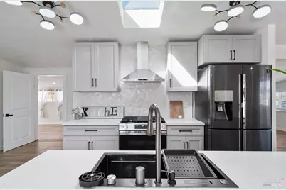 207 Wilshire Avenue, Vallejo, CA 94591 - Photo 9