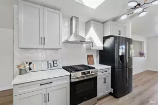 207 Wilshire Ave, Vallejo, CA 94591 - Photo 7