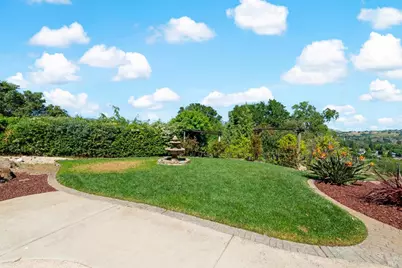 160 Wykoff Drive, Vacaville, CA 95688 - Photo 77