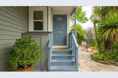 204 Barcelona Avenue, Novato, CA 94949 - Photo 5
