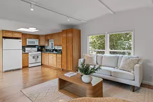 204 Barcelona Ave, Novato, CA 94949 - Photo 11