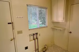 993 Champion Ln, Deer Park, CA 94576 - Photo 9