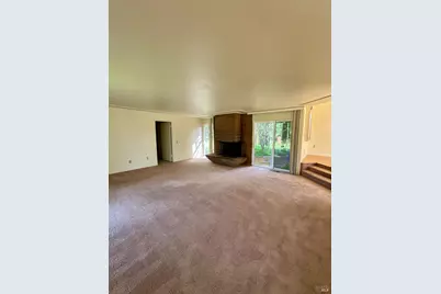 993 Champion Lane, Deer Park, CA 94576 - Photo 5