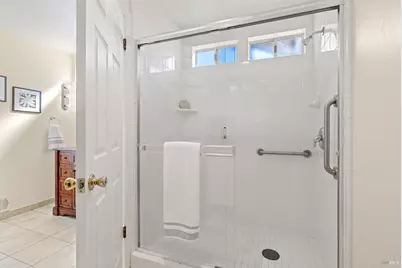 77 McNear Drive, San Rafael, CA 94901 - Photo 17