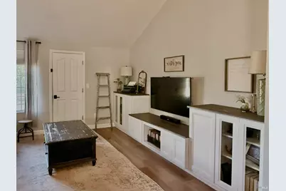 16491 Ridgecrest Court, Hidden Valley Lake, CA 95467 - Photo 11